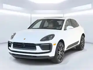 2026 Porsche Macan T's photo