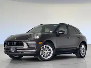 2022 Porsche Macan Base's photo