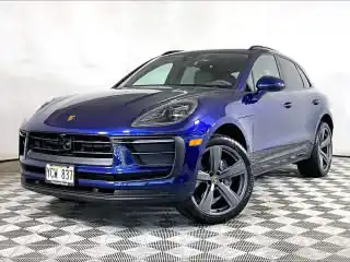 2026 Porsche Macan T's photo
