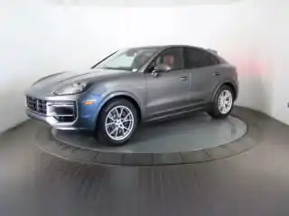 2026 Porsche Cayenne E-Hybrid's photo