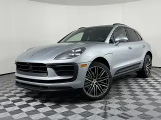 2026 Porsche Macan Base photo 5