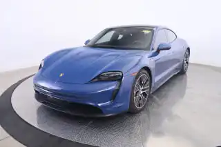 2023 Porsche Taycan 4S's photo