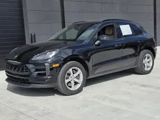 2021 Porsche Macan Base photo 5