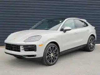 2024 Porsche Cayenne Base's photo