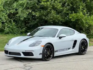 2024 Porsche 718 Cayman Style Edition's photo