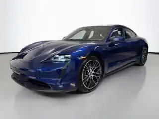 2021 Porsche Taycan Base's photo