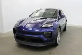 2024 Porsche Macan Macan 4 Electric's photo