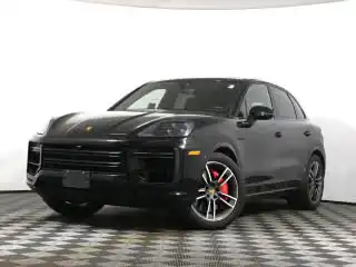 2024 Porsche Cayenne Turbo E-Hybrid's photo
