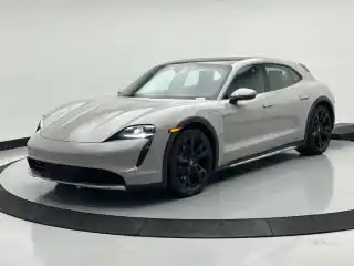 2024 Porsche Taycan 4 Cross Turismo's photo