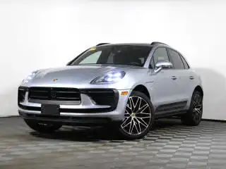 2026 Porsche Macan S's photo