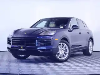 2026 Porsche Cayenne Base's photo