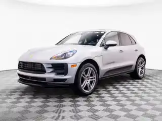 2020 Porsche Macan Base's photo