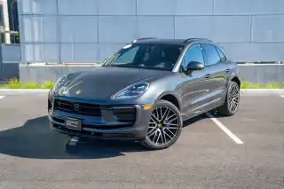 2026 Porsche Macan T's photo