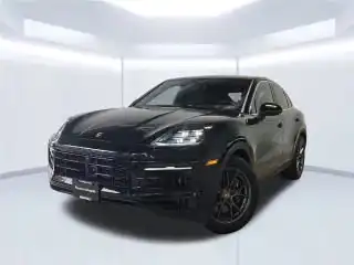 2026 Porsche Cayenne Base's photo