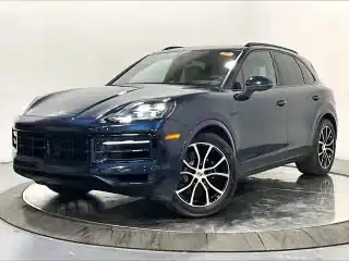 2025 Porsche Cayenne S E-Hybrid's photo