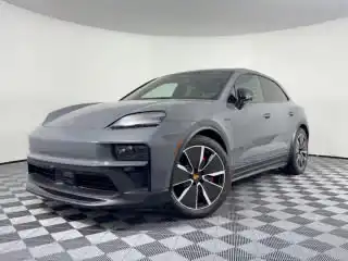 2026 Porsche Macan Macan GTS Electric's photo