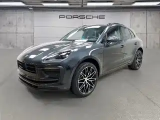 2023 Porsche Macan T's photo