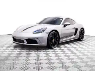 2024 Porsche 718 Cayman Style Edition's photo