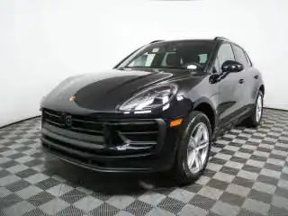 2026 Porsche Macan T's photo