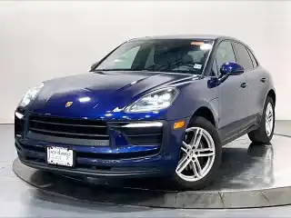 2022 Porsche Macan Base's photo