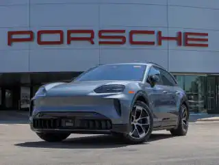 2026 Porsche Cayenne Cayenne Electric's photo