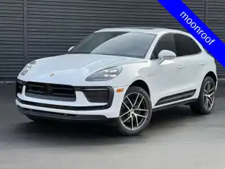 2025 Porsche Macan T's photo