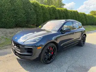 2023 Porsche Macan GTS's photo