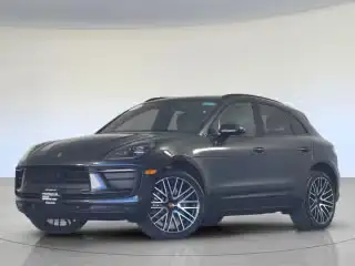 2026 Porsche Macan T's photo