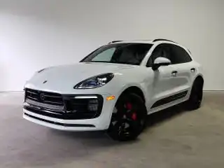 2025 Porsche Macan GTS's photo