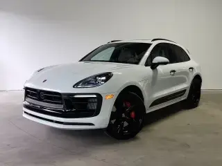 2025 Porsche Macan GTS photo 5