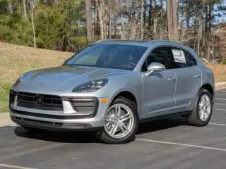 2026 Porsche Macan T's photo
