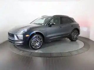 2026 Porsche Macan's photo