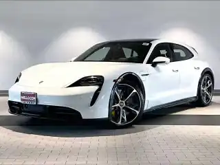 2024 Porsche Taycan Turbo S Cross Turismo's photo