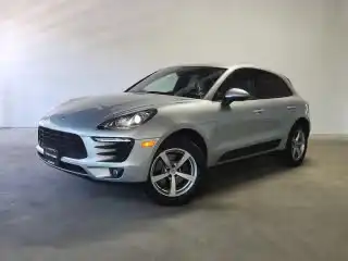 2018 Porsche Macan's photo