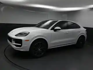 2026 Porsche Cayenne Base's photo