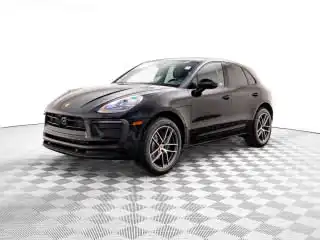 2026 Porsche Macan T's photo