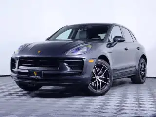 2026 Porsche Macan Base photo 1