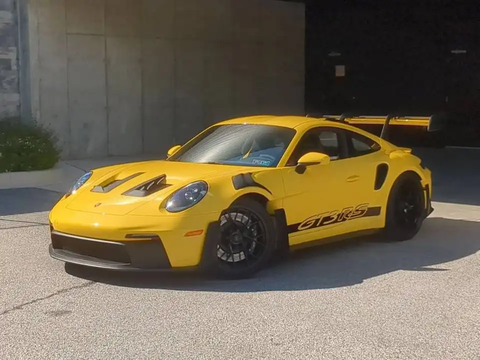 2024 Porsche 911 GT3 RS's photo