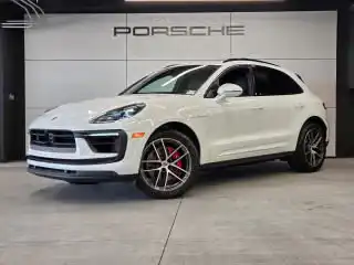 2023 Porsche Macan S's photo