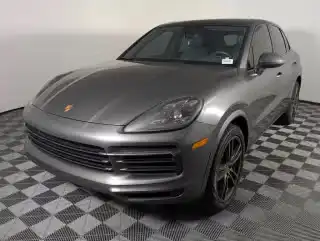 2021 Porsche Cayenne S's photo