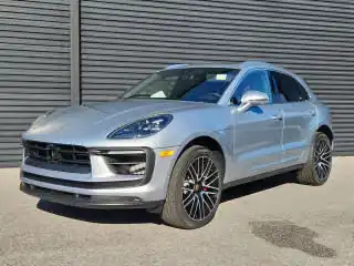 2026 Porsche Macan S's photo