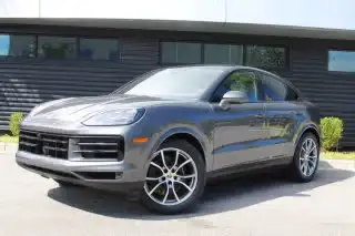2026 Porsche Cayenne Base's photo