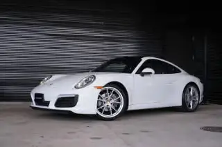 2017 Porsche 911 Carrera 4 Coupe photo 1
