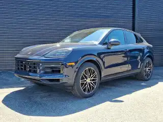 2026 Porsche Cayenne Base's photo