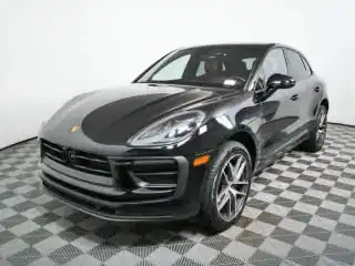 2024 Porsche Macan T's photo