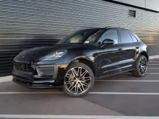 2026 Porsche Macan T's photo