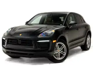 2026 Porsche Macan T's photo