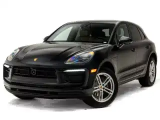 2026 Porsche Macan T's photo