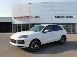 2026 Porsche Cayenne Base's photo