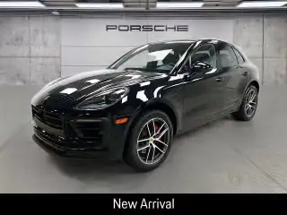 2024 Porsche Macan S's photo